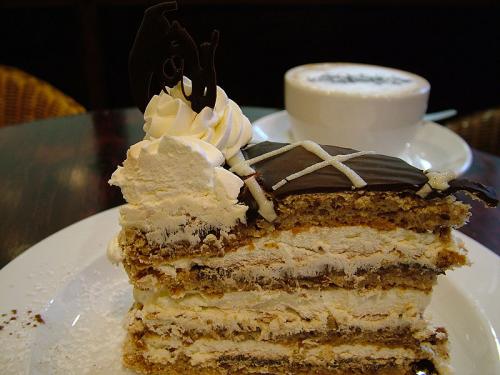 Basic Layer Cake Basic Layer Cake picture