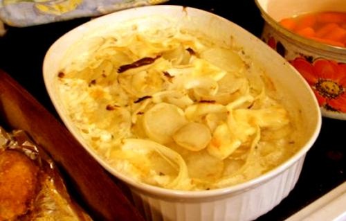 Leek And Potato Gratin Leek And Potato Gratin picture