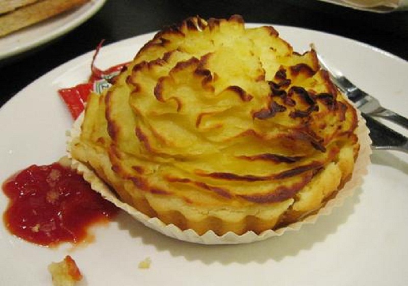 Lemon Alaska Pie Lemon Alaska Pie picture