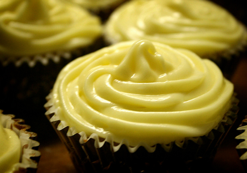 Tangy Lemon Frosting Tangy Lemon Frosting picture