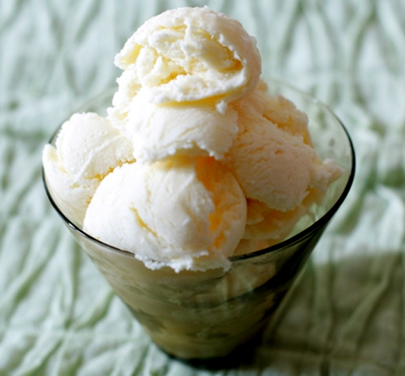 Custard Ice Cream Custard Ice Cream picture
