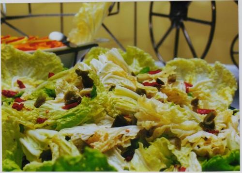 Lettuce And Bacon Salad Lettuce And Bacon Salad picture