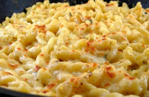 Macaroni And Cheese With White Pepper Flavored Macaroni And Cheese With White Pepper Flavored picture
