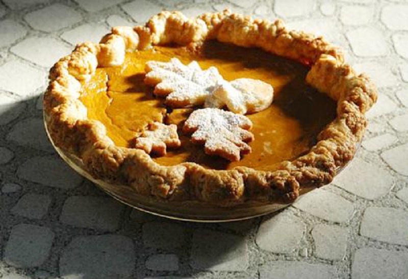 Maple Pumpkin Pie Maple Pumpkin Pie picture