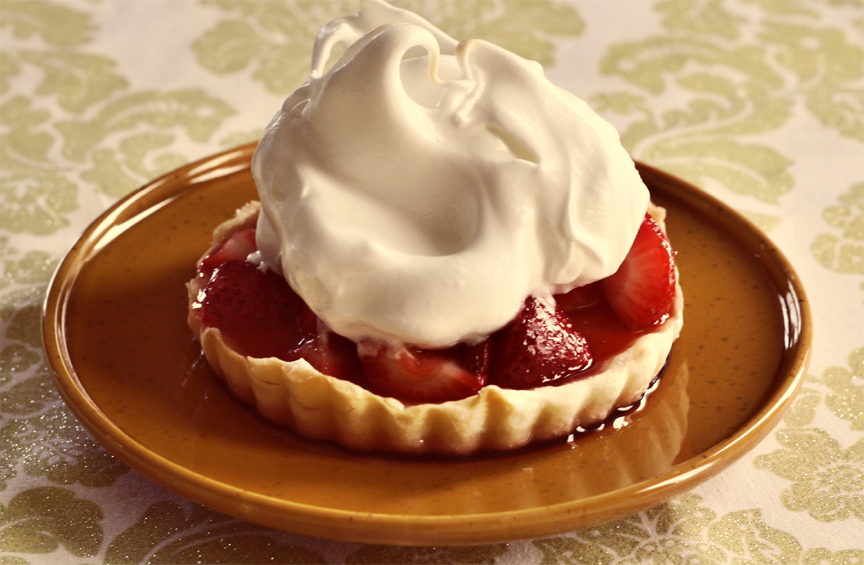 Meringue Tarts with Strawberries Meringue Tarts with Strawberries picture