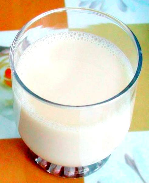 Fresh Coconut Milk Fresh Coconut Milk picture