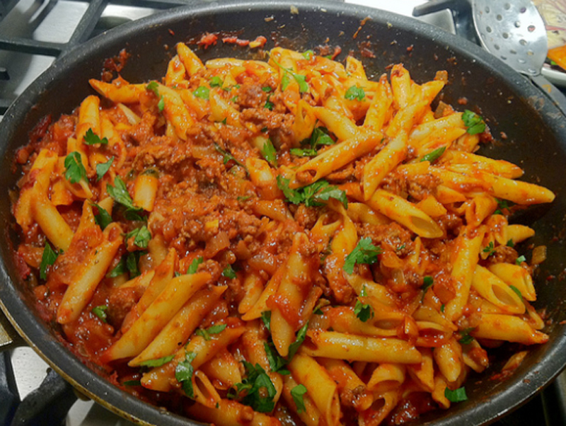 Emergency Pasta with Minced Beef Emergency Pasta with Minced Beef picture