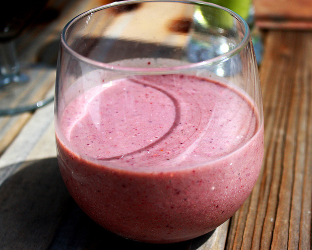 Mixed Berry Smoothie Mixed Berry Smoothie picture