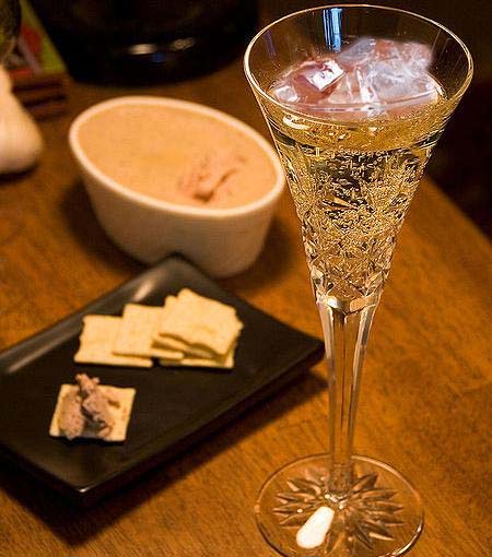 Mock Champagne Mock Champagne picture