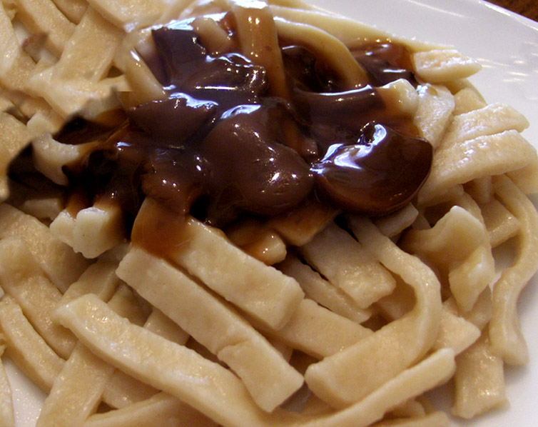 Noodles With Mushrooms Noodles With Mushrooms picture