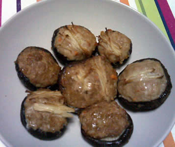 Stuffed Mushroom With Minced Meat Stuffed Mushroom With Minced Meat picture