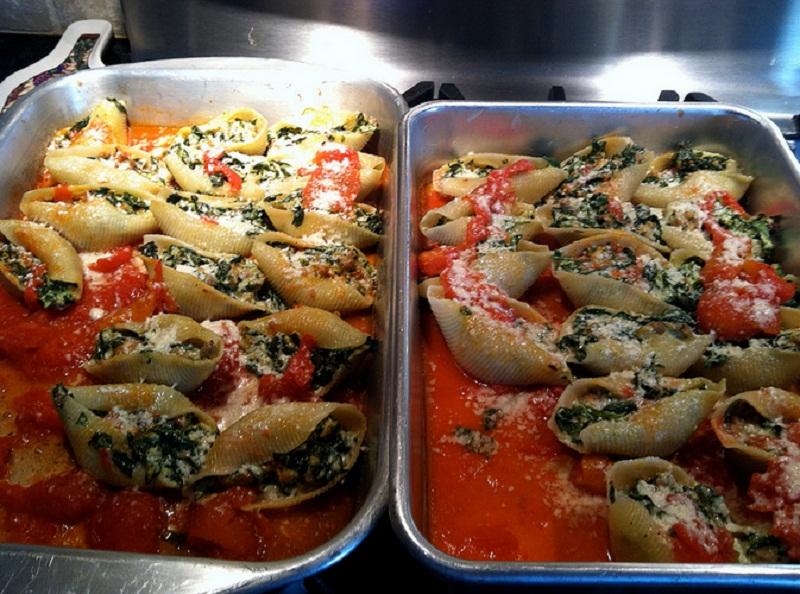 Mushrooms and Cheese In Pasta Shells Mushrooms and Cheese In Pasta Shells picture