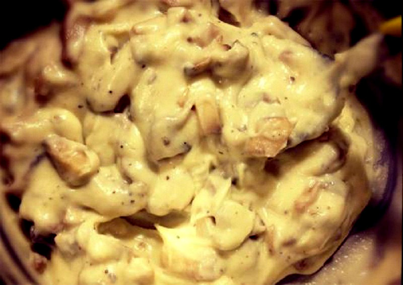 Mushrooms In Sour Cream Mushrooms In Sour Cream picture