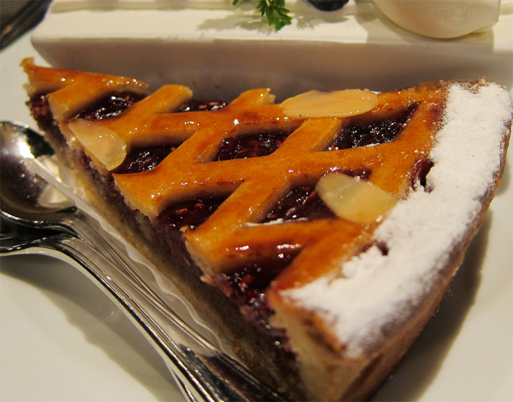 Original Linzer Torte Original Linzer Torte picture