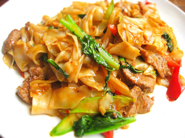 Drunkards Noodles (Gkuay Dtiow Pad Khee Mao) Drunkards Noodles (Gkuay Dtiow Pad Khee Mao) picture