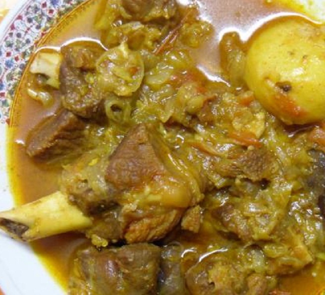 Papeta Ma Gosht Athwa Murghi Papeta Ma Gosht Athwa Murghi picture