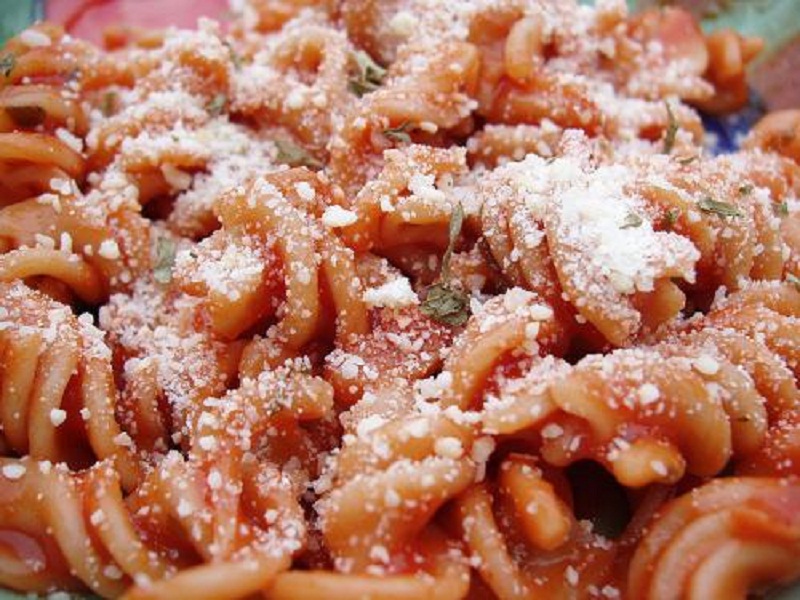 Pasta with Spicy Tomato Shrimp Sauce Pasta with Spicy Tomato Shrimp Sauce picture