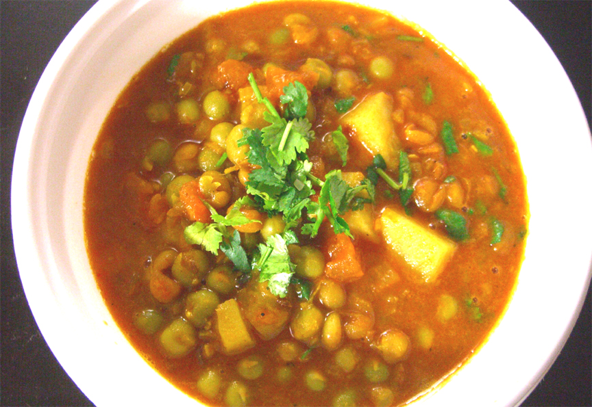 Dry Peas Curry Dry Peas Curry picture