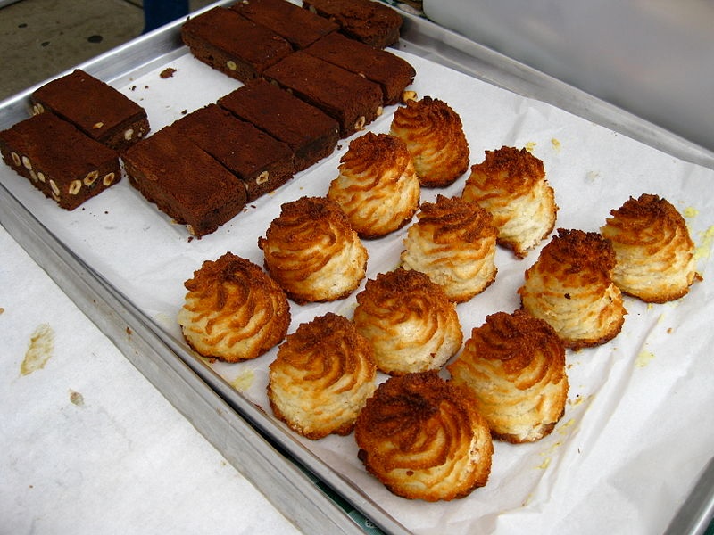Pecan Macaroons Pecan Macaroons picture