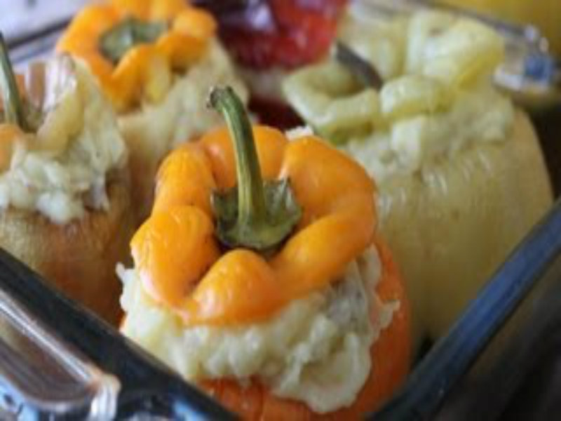 Mashed Potato Stuffed Bell Pepper Mashed Potato Stuffed Bell Pepper picture