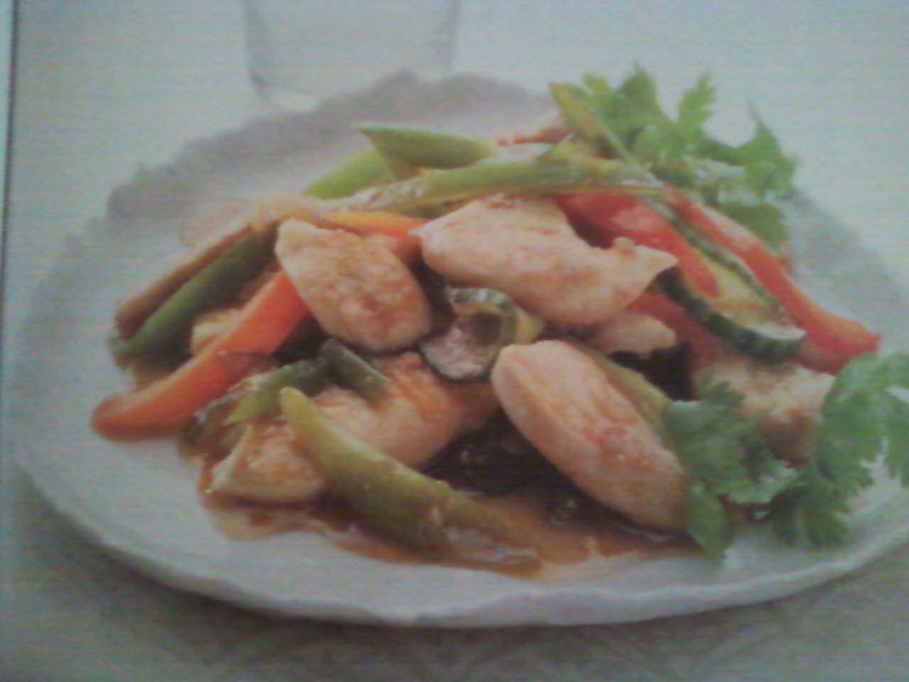 Pad Priew-Waan Gai - Sweet and Sour Chicken Pad Priew-Waan Gai - Sweet and Sour Chicken picture