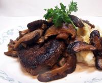 Spiced Filet Mignon With Mushrooms Spiced Filet Mignon With Mushrooms picture