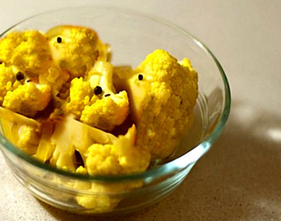 Pickled Cauliflower Pickled Cauliflower picture