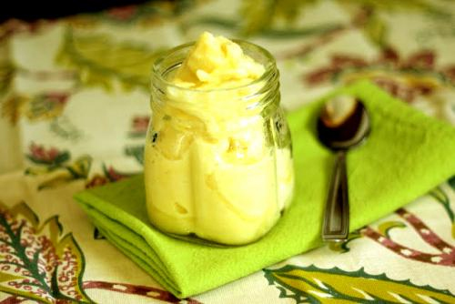 Pineapple Whipped Cream Pineapple Whipped Cream picture
