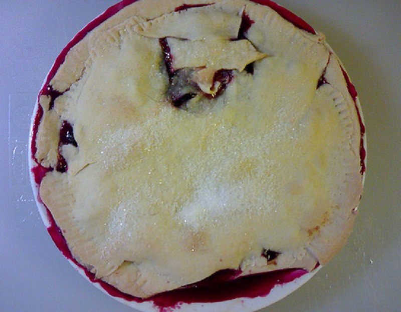 Plum Deep Dish Pie Plum Deep Dish Pie picture