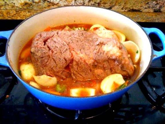 POT ROAST WITH VEGETABLES POT ROAST WITH VEGETABLES picture