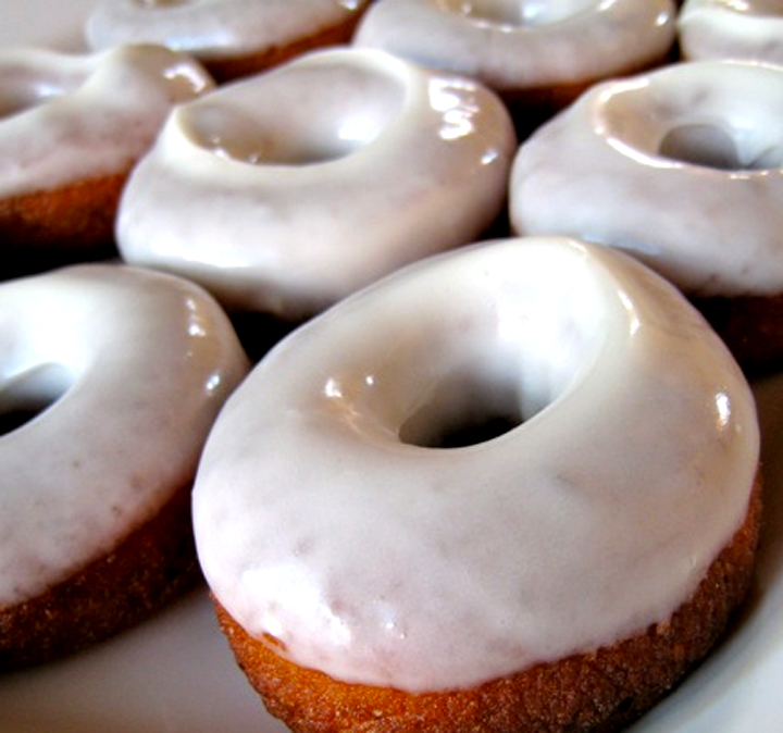 Glossy Powdered Sugar Glaze Glossy Powdered Sugar Glaze picture