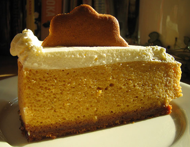 Velvety Pumpkin Chiffon Pie Velvety Pumpkin Chiffon Pie picture