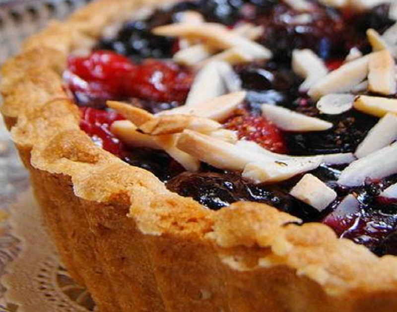 Quick Cherry Cream Tarts Quick Cherry Cream Tarts picture