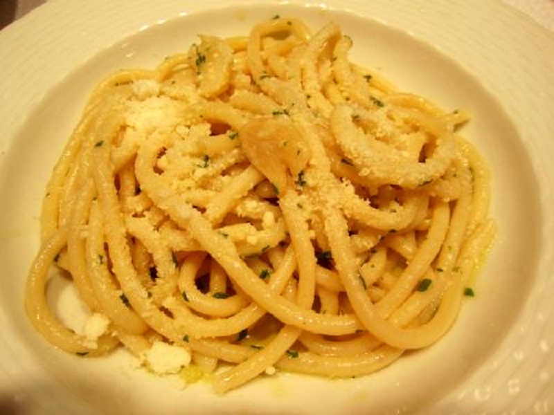 Quick Spaghetti Lunch— Greek Style Quick Spaghetti Lunch— Greek Style picture