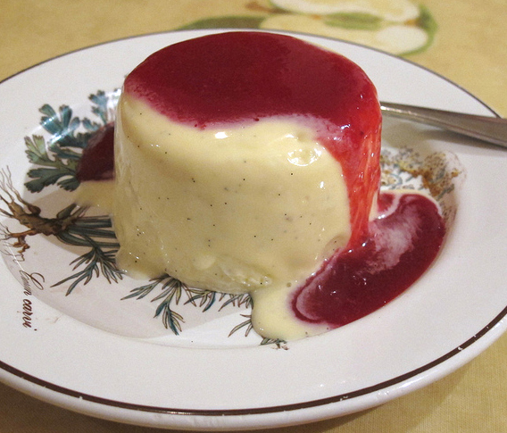 Raspberry Coulis Raspberry Coulis picture