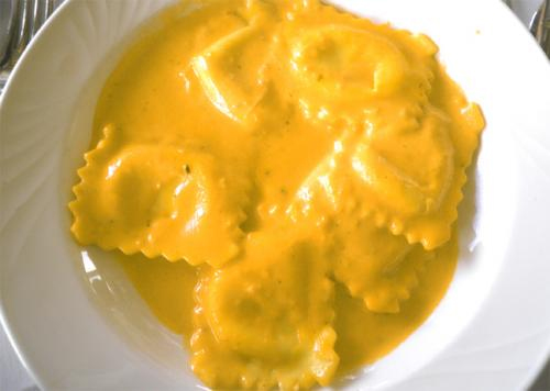Ravioli with Lemon Sauce Ravioli with Lemon Sauce picture