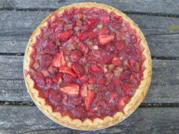 Strawberry Rhubarb Pie Strawberry Rhubarb Pie picture