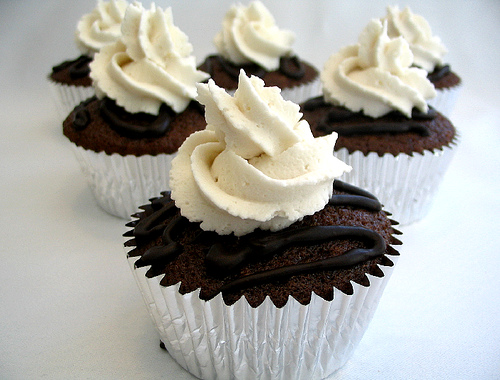 Root Beer Float Cupcakes Root Beer Float Cupcakes picture