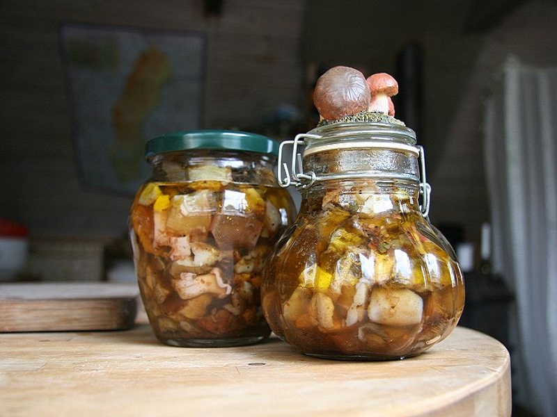 Scorpio Marinated Mushrooms Scorpio Marinated Mushrooms picture