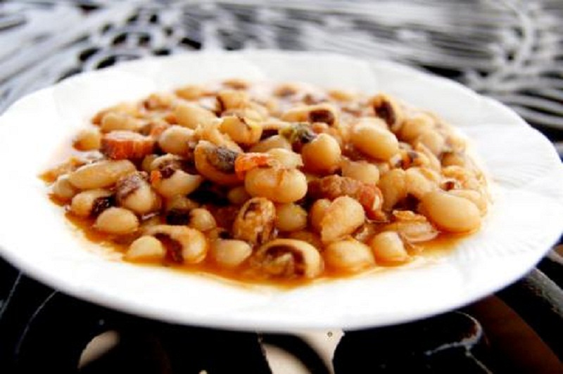 Seasoned Black Eyed Peas With Bacon Seasoned Black Eyed Peas With Bacon picture