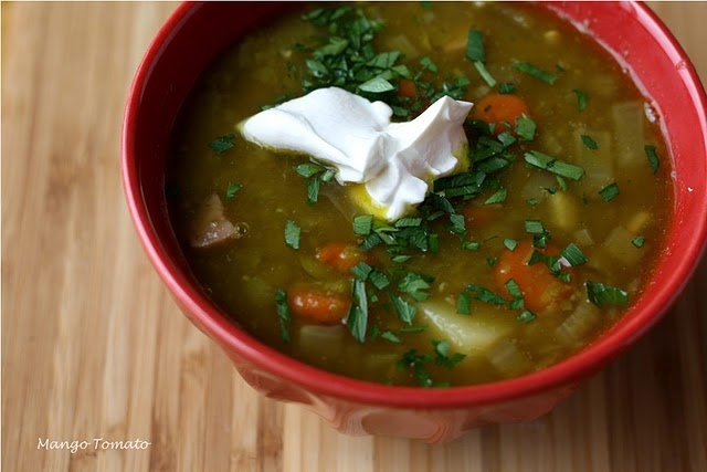 SPLIT PEA SOUP WITH A TOUCH OF CURRY SPLIT PEA SOUP WITH A TOUCH OF CURRY picture