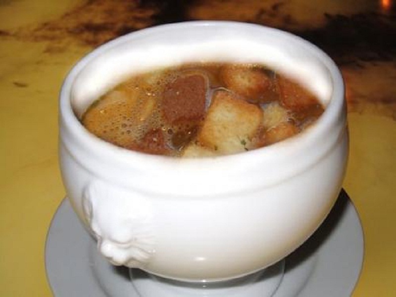 Soupe A L Oignon Gratine Soupe A L Oignon Gratine picture
