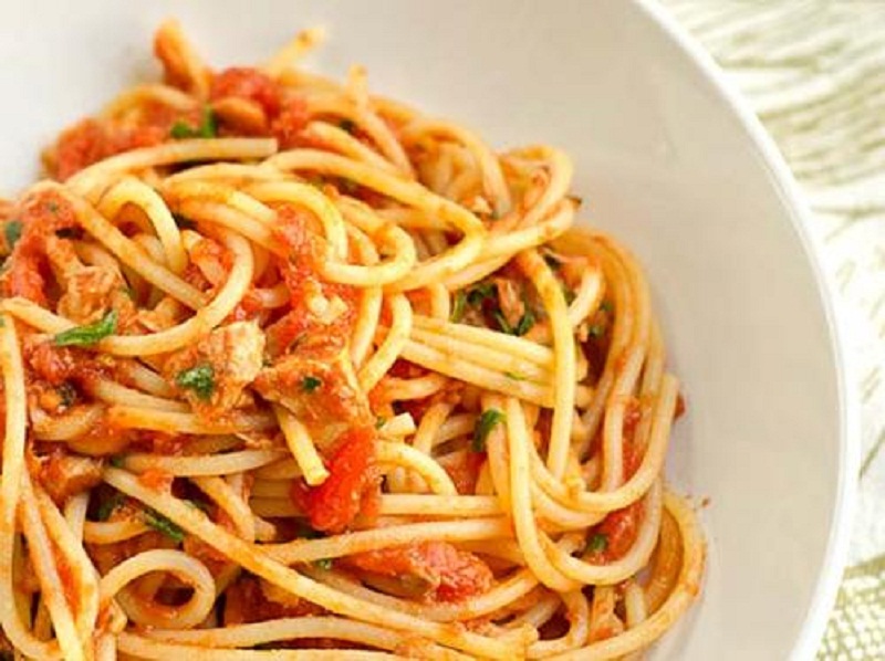 Spaghetti with Chicken Livers Spaghetti with Chicken Livers picture