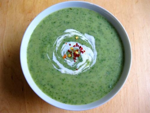 Spinach And Cauliflower Soup Spinach And Cauliflower Soup picture