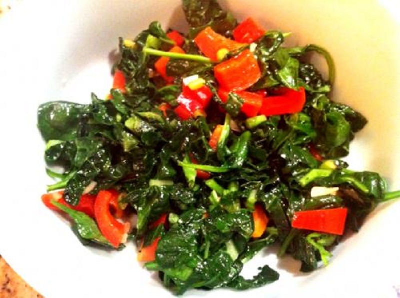 Spinach Saute with Roasted Peppers Spinach Saute with Roasted Peppers picture