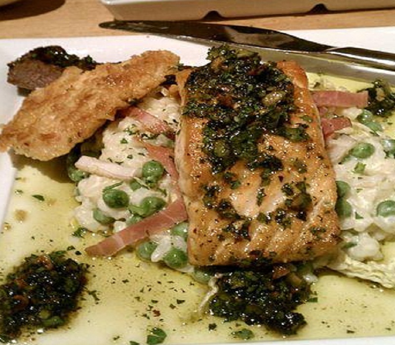 Steamed Salmon With Parsley Butter Steamed Salmon With Parsley Butter picture