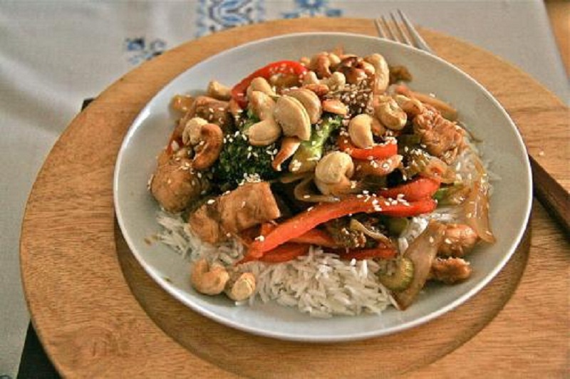 Stir Fry Chicken with Cashews Stir Fry Chicken with Cashews picture