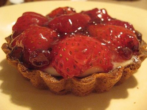 Strawberry And Banana Tartlets In Coconut Pastry Shells Strawberry And Banana Tartlets In Coconut Pastry Shells picture