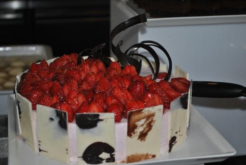 Strawberry Angel Cake Strawberry Angel Cake picture