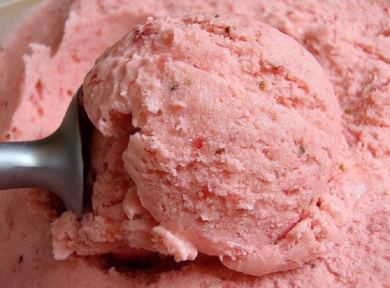 Strawberry Ice Cream Strawberry Ice Cream picture